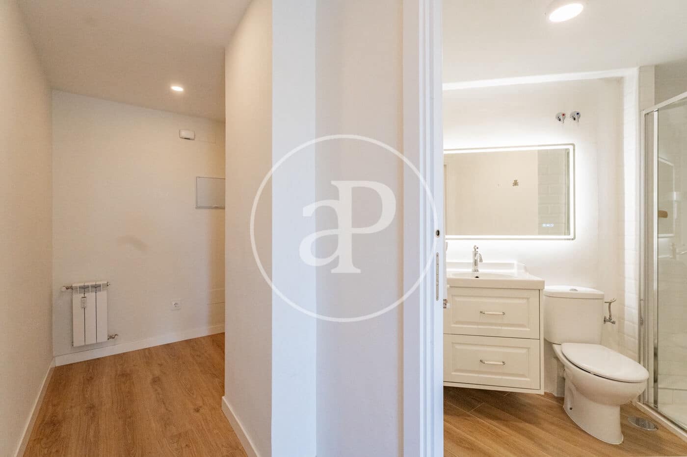 1 slaapkamer Penthouse te koop in Madrid stad - € 400.000 (Ref: 9851772)