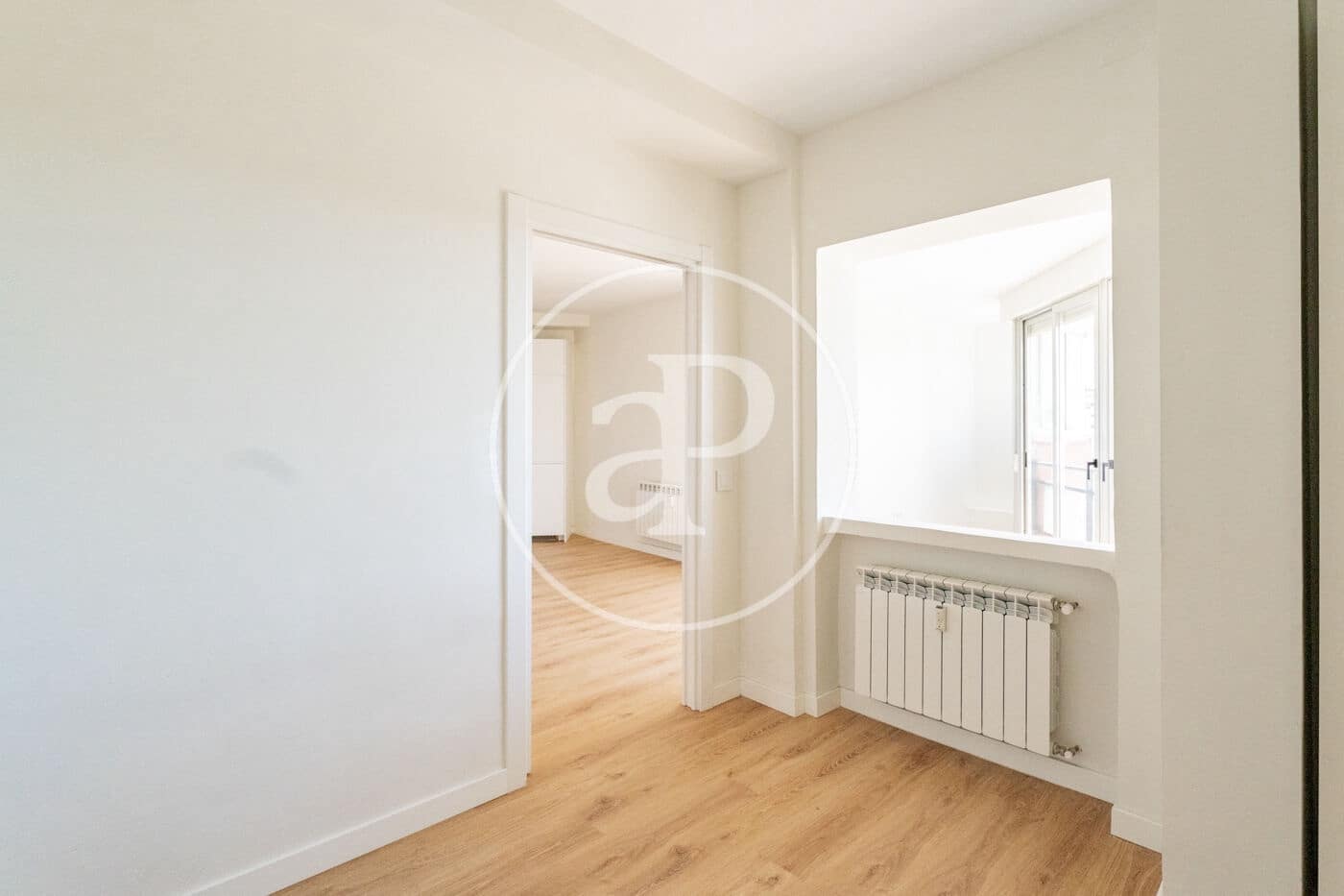 1 slaapkamer Penthouse te koop in Madrid stad - € 400.000 (Ref: 9851772)