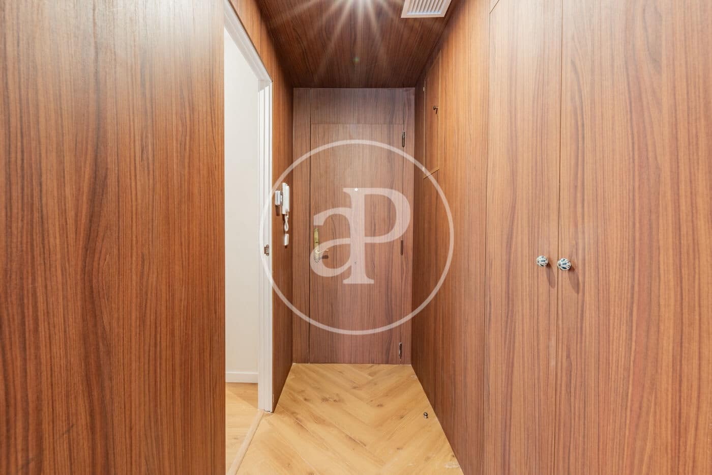 4 bedroom Apartment for sale in Madrid city - € 845,000 (Ref: 9851773)
