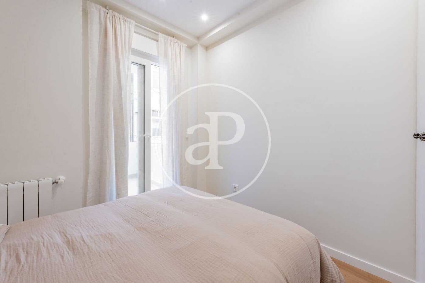 4 bedroom Apartment for sale in Madrid city - € 845,000 (Ref: 9851773)