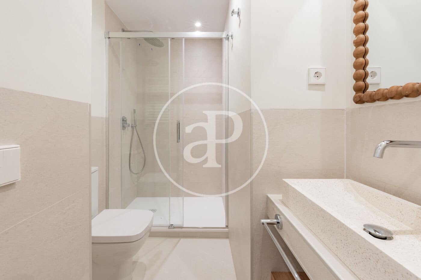 4 bedroom Apartment for sale in Madrid city - € 845,000 (Ref: 9851773)