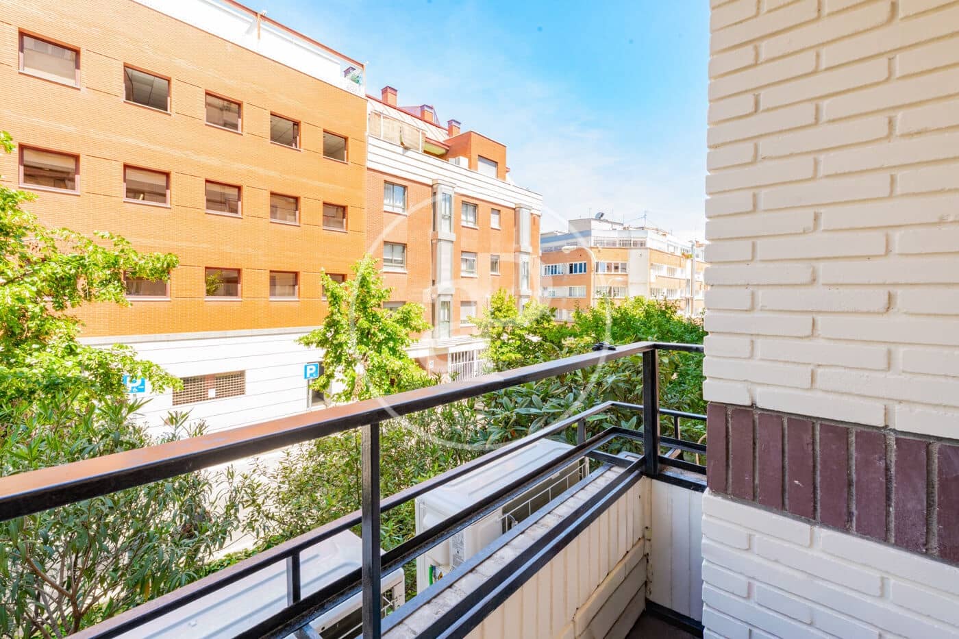 4 bedroom Apartment for sale in Madrid city - € 845,000 (Ref: 9851773)