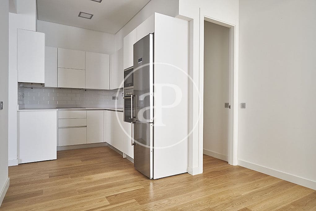 1 bedroom Apartment for rent in Madrid city - € 1,850 (Ref: 9851776)