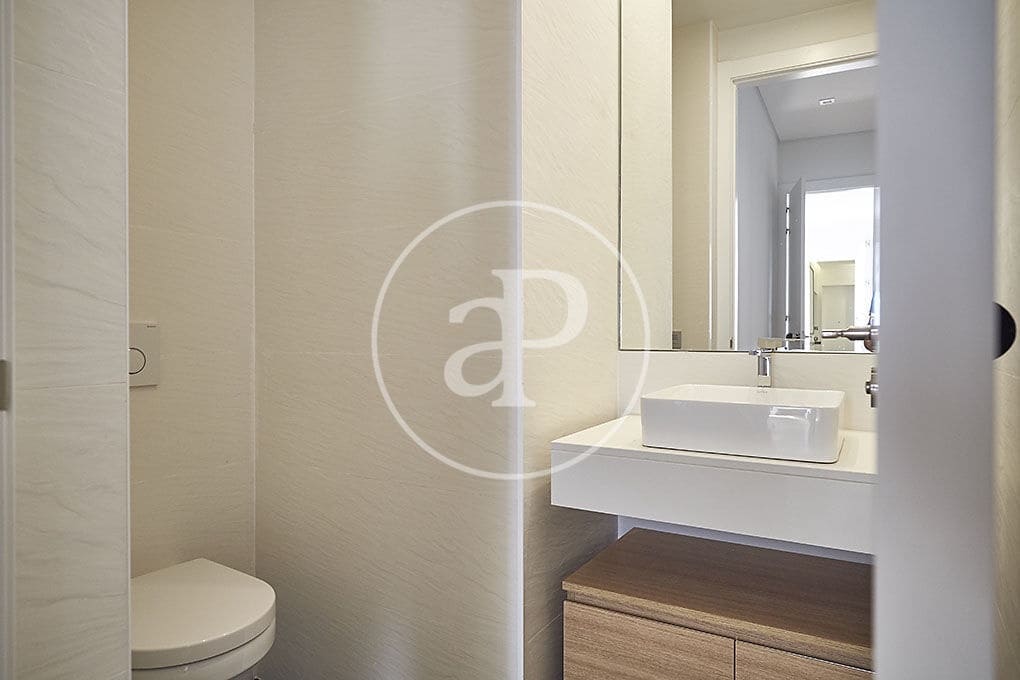 1 bedroom Apartment for rent in Madrid city - € 1,850 (Ref: 9851776)