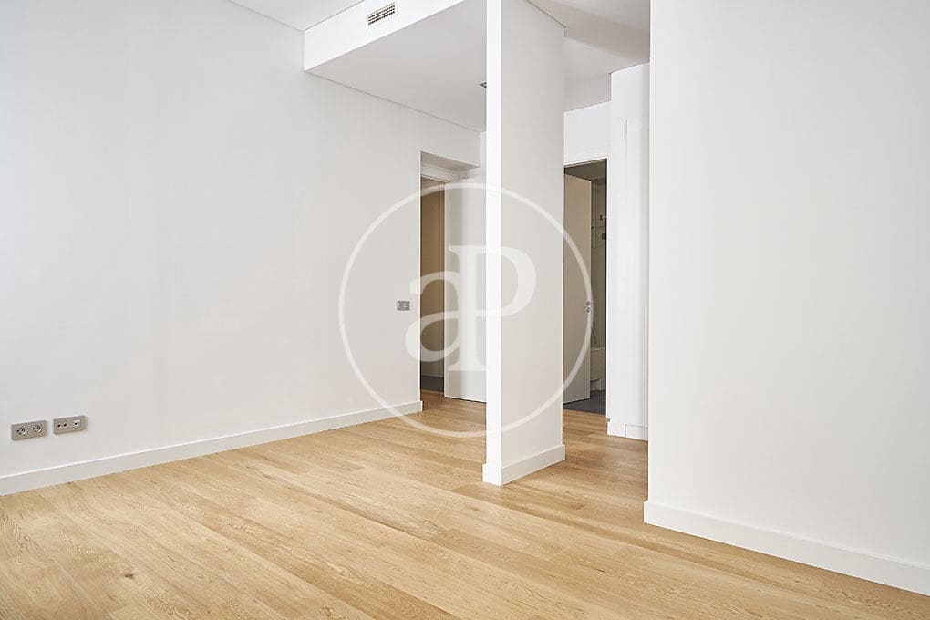 1 bedroom Apartment for rent in Madrid city - € 1,850 (Ref: 9851776)