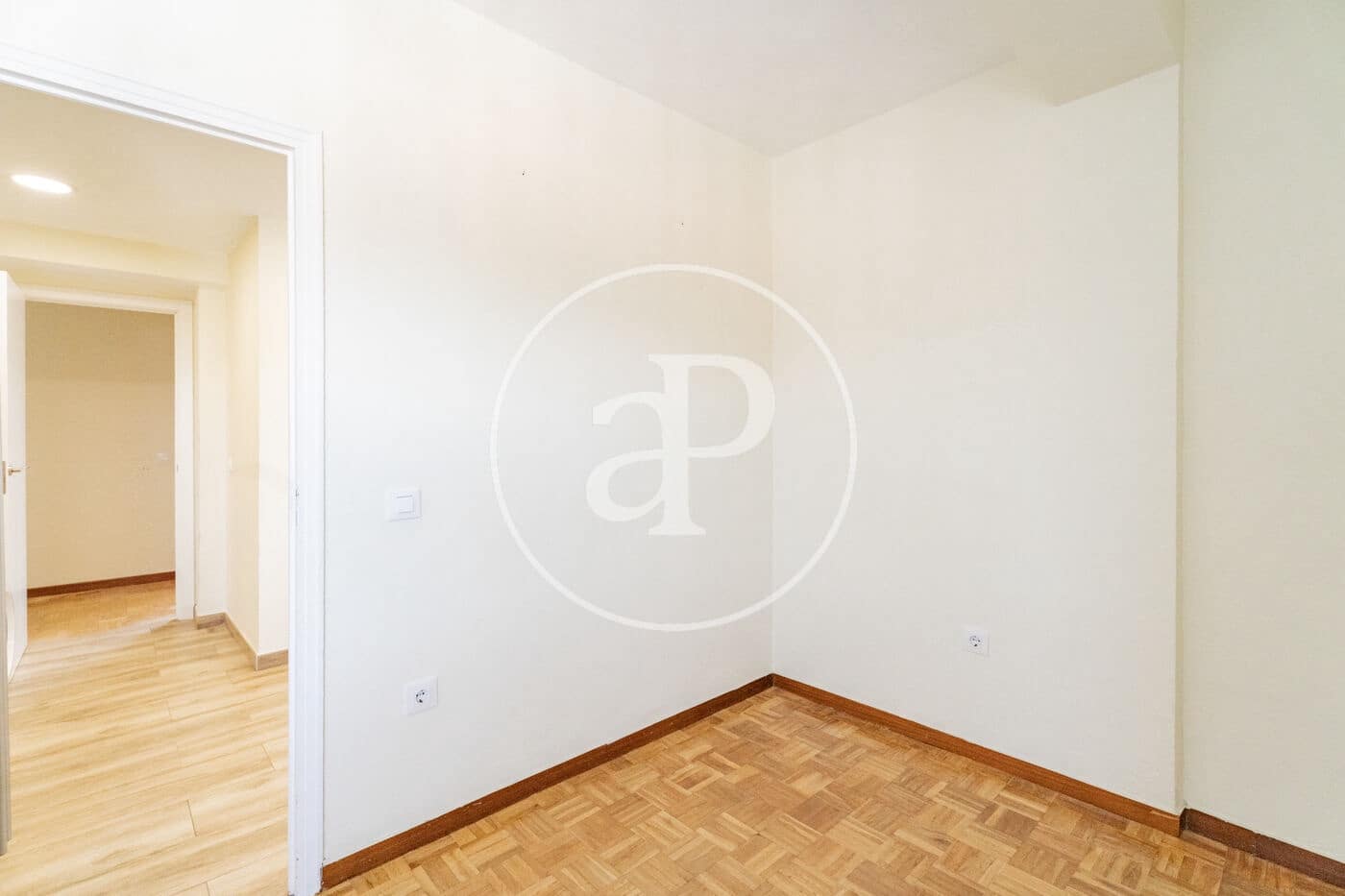 5 quarto Penthouse para venda em Madrid cidade - 1 600 000 € (Ref: 9851777)
