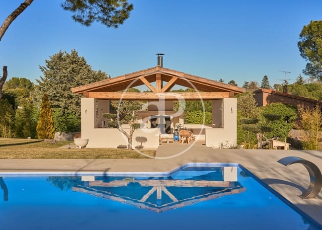 6 sypialnia Willa na sprzedaż w Boadilla del Monte z basenem - 3 970 000 € (Ref: 9851778)