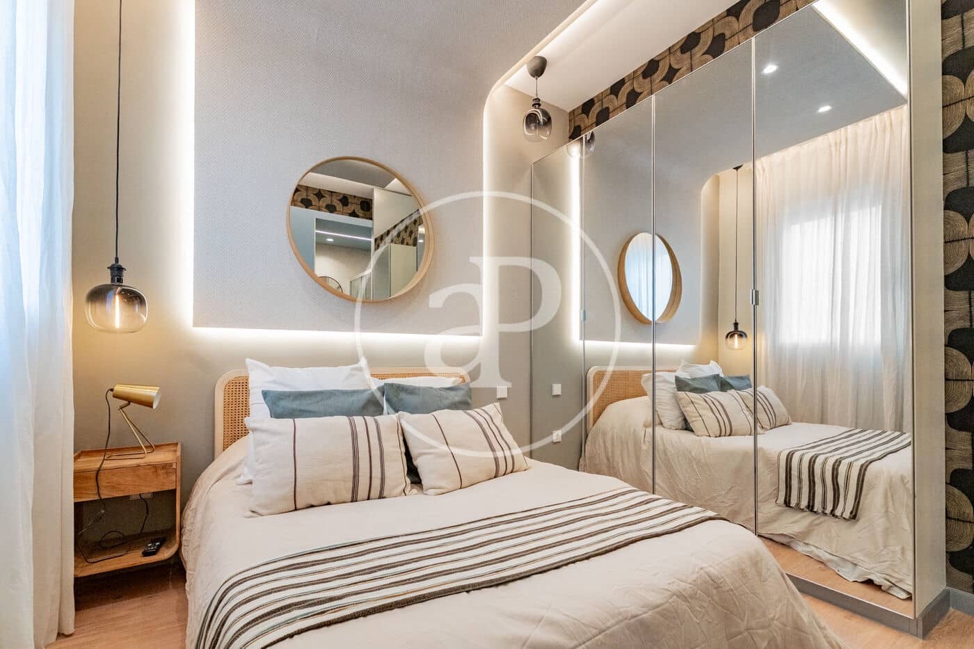 Apartamento de 2 habitaciones en Madrid ciudad en venta - 500.000 € (Ref: 9851779)