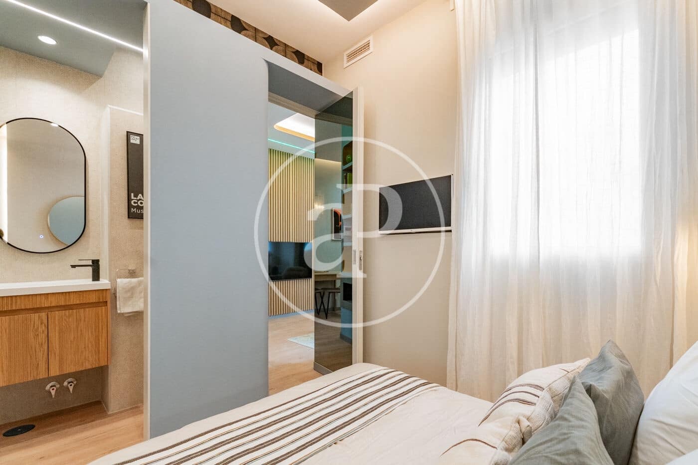 Apartamento de 2 habitaciones en Madrid ciudad en venta - 500.000 € (Ref: 9851779)