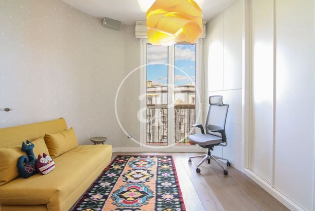 Apartamento de 2 habitaciones en Almagro, Madrid ciudad en alquiler - 2.500 € (Ref: 9855471)
