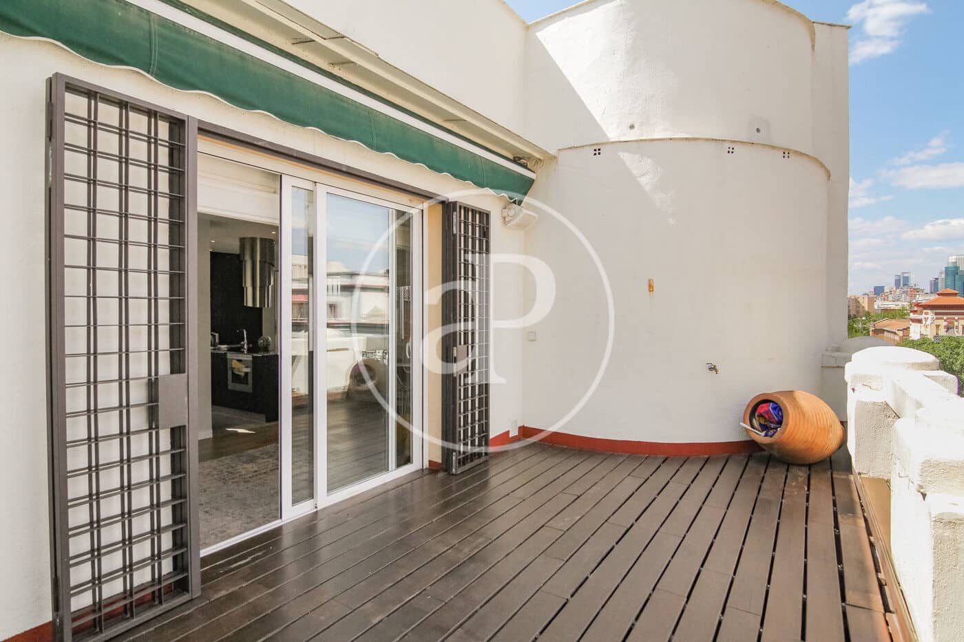 2 bedroom Apartment for rent in Madrid city - € 2,500 (Ref: 9855471)