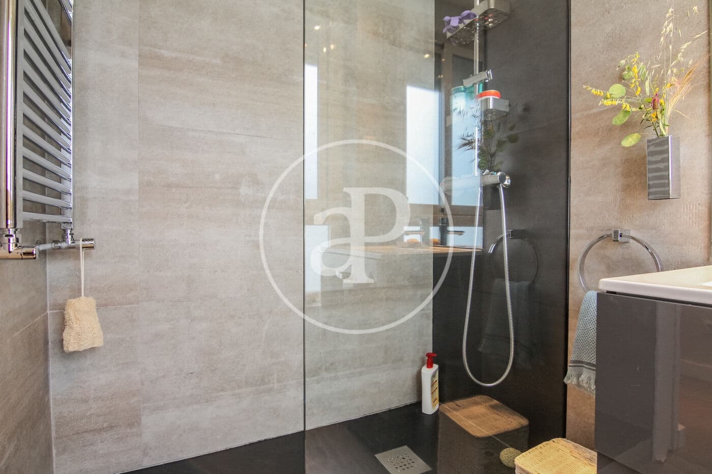 2 bedroom Apartment for rent in Madrid city - € 2,500 (Ref: 9855471)