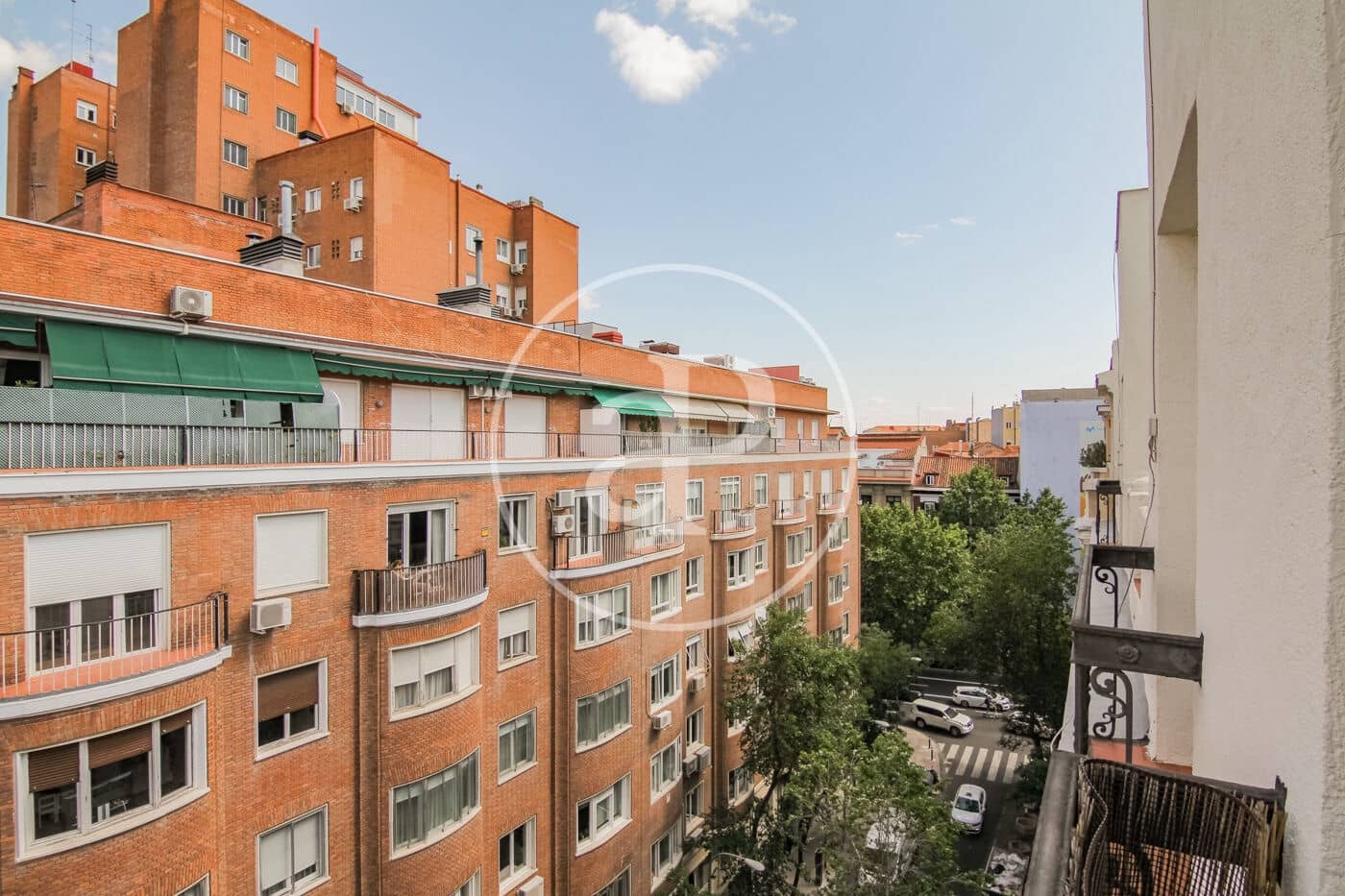2 bedroom Apartment for rent in Madrid city - € 2,500 (Ref: 9855471)