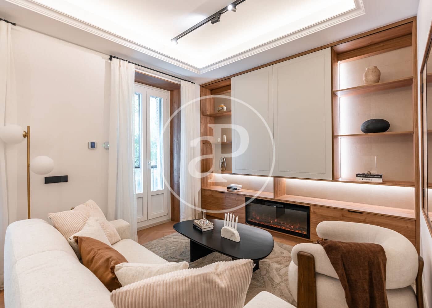 2 slaapkamer Appartement te koop in Madrid stad - € 1.590.000 (Ref: 9855474)