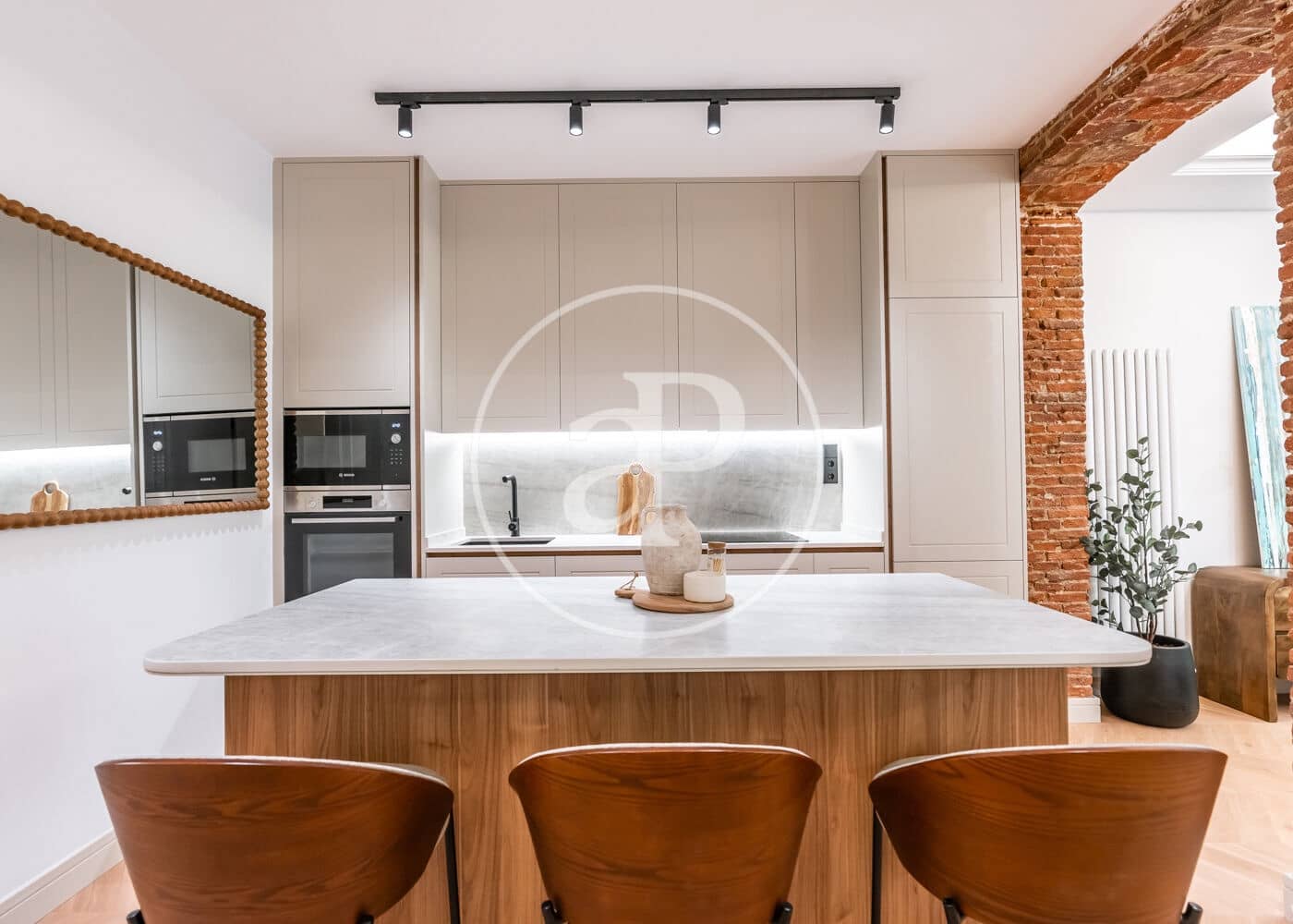 2 slaapkamer Appartement te koop in Madrid stad - € 1.590.000 (Ref: 9855474)