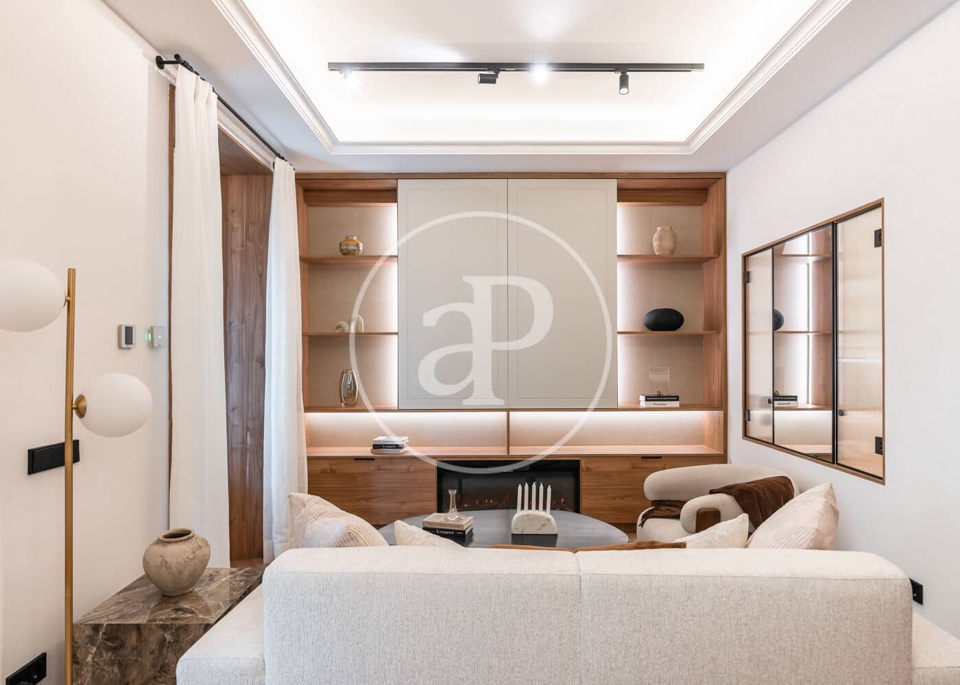 2 slaapkamer Appartement te koop in Madrid stad - € 1.590.000 (Ref: 9855474)