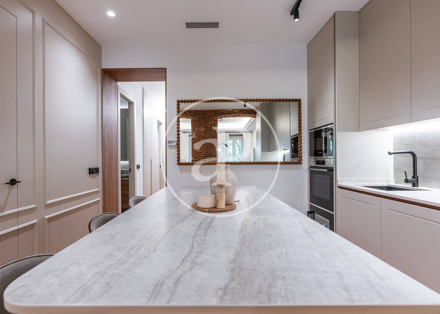2 slaapkamer Appartement te koop in Madrid stad - € 1.590.000 (Ref: 9855474)