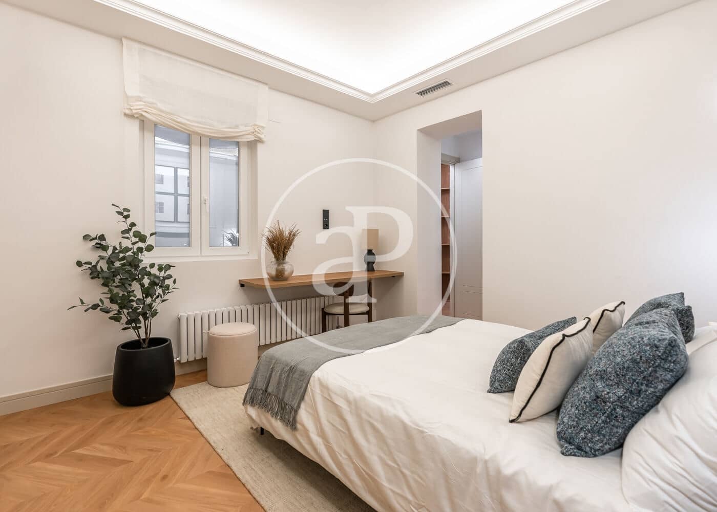 2 slaapkamer Appartement te koop in Madrid stad - € 1.590.000 (Ref: 9855474)