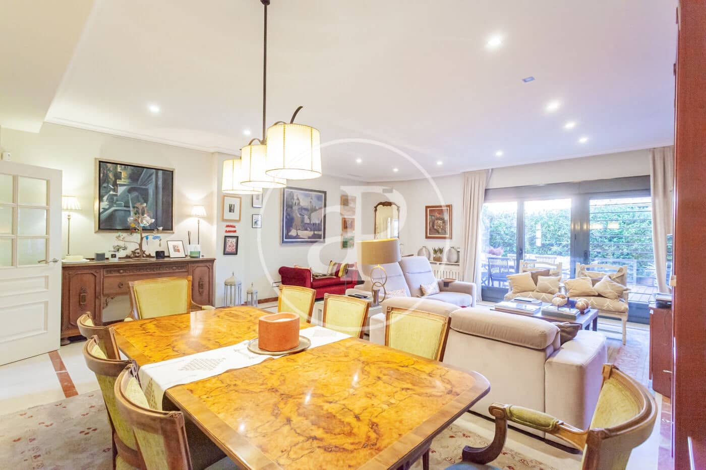 6 bedroom Villa for sale in Madrid city with pool garage - € 1,790,000 (Ref: 9855475)