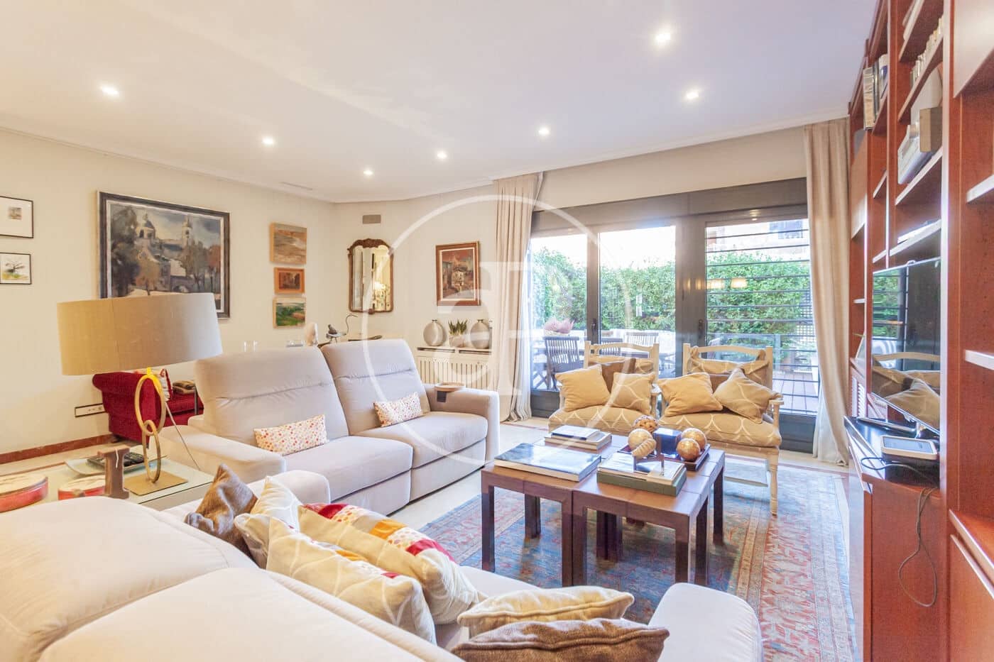 6 bedroom Villa for sale in Madrid city with pool garage - € 1,790,000 (Ref: 9855475)