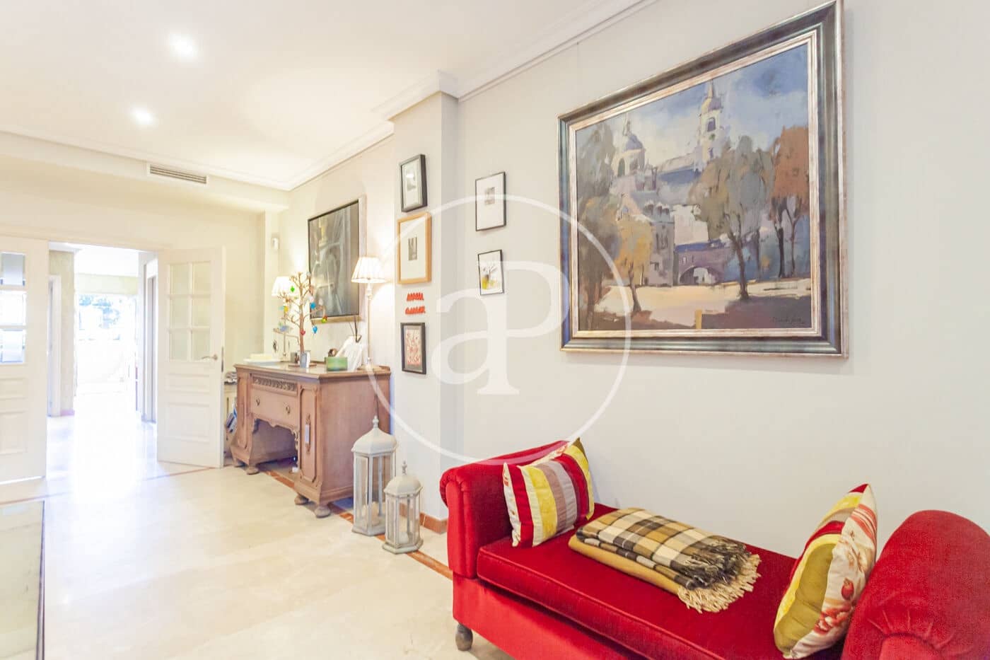 6 bedroom Villa for sale in Madrid city with pool garage - € 1,790,000 (Ref: 9855475)
