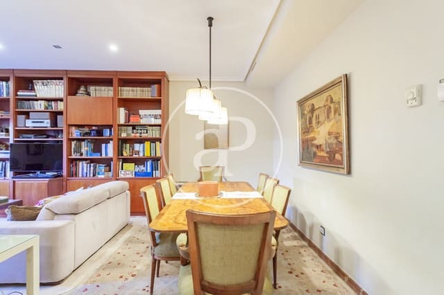 6 sovrum Villa till salu i Aravaca, Madrid stad med pool garage - 1 790 000 € (Ref: 9855475)