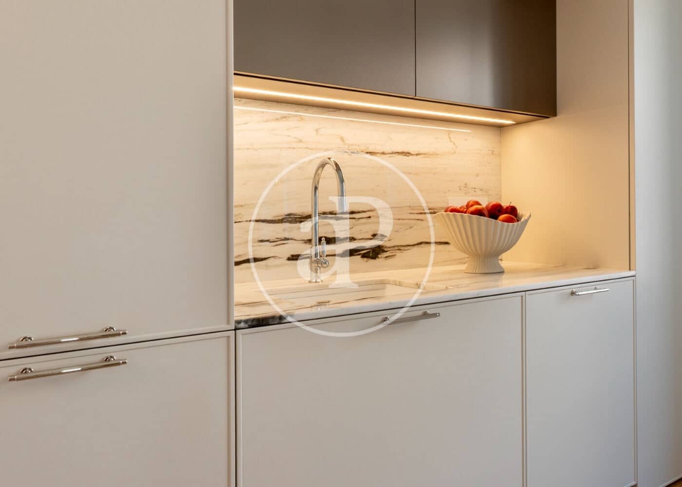 3 bedroom Apartment for sale in Madrid city - € 3,200,000 (Ref: 9855476)