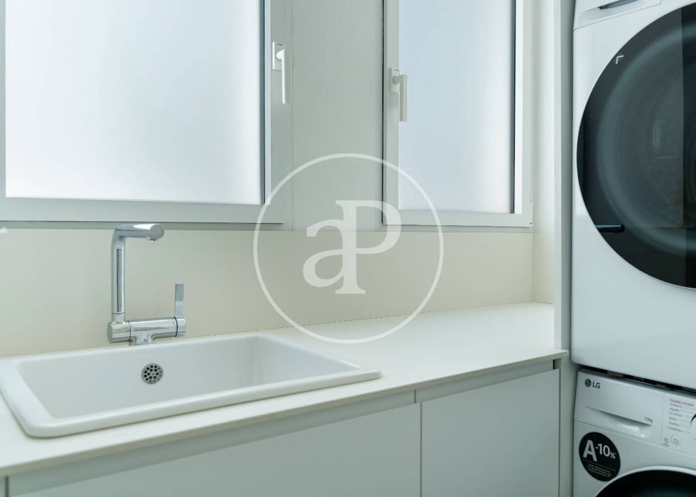 3 bedroom Apartment for sale in Madrid city - € 3,200,000 (Ref: 9855476)