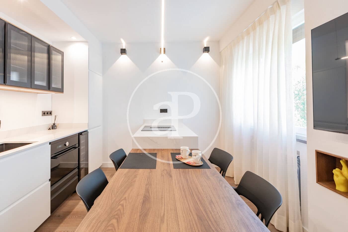 3 bedroom Apartment for sale in Madrid city - € 895,000 (Ref: 9855477)