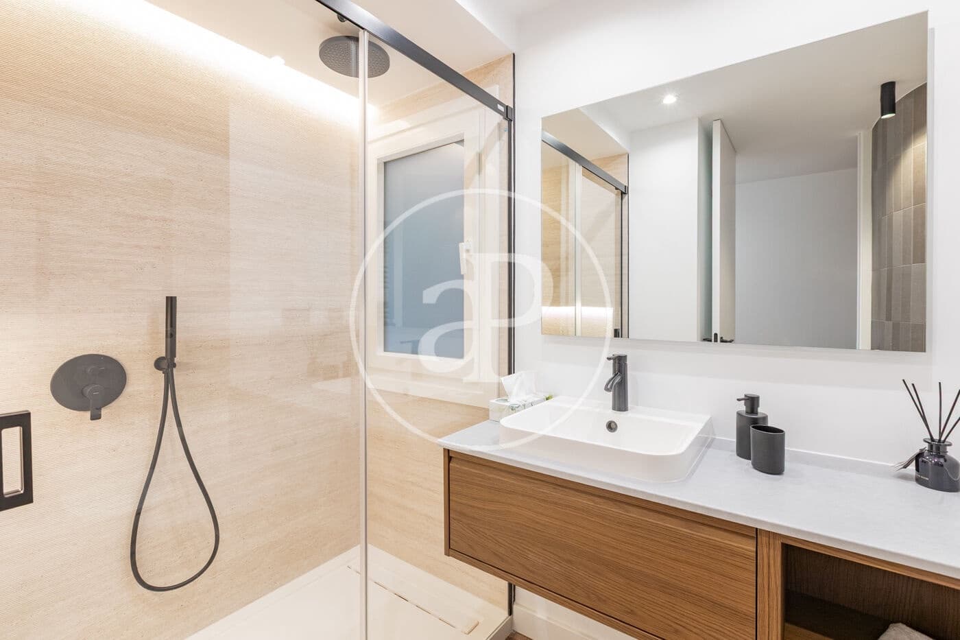 3 bedroom Apartment for sale in Madrid city - € 895,000 (Ref: 9855477)