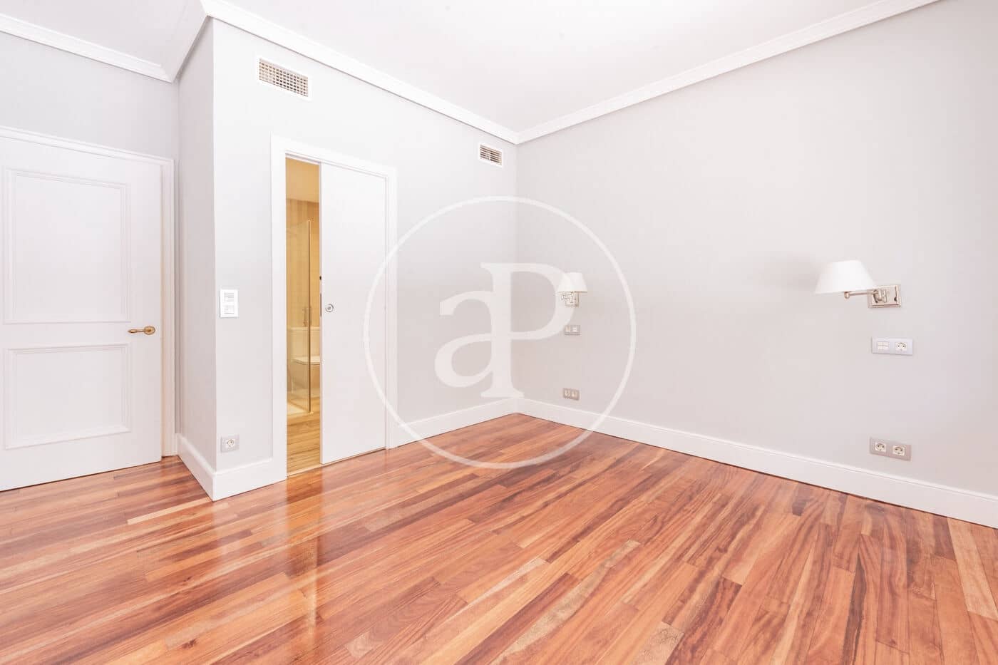 4 bedroom Apartment for sale in Madrid city - € 3,000,000 (Ref: 9855478)