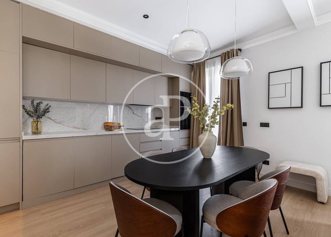 2 quarto Apartamento para venda em Madrid cidade - 600 000 € (Ref: 9860110)