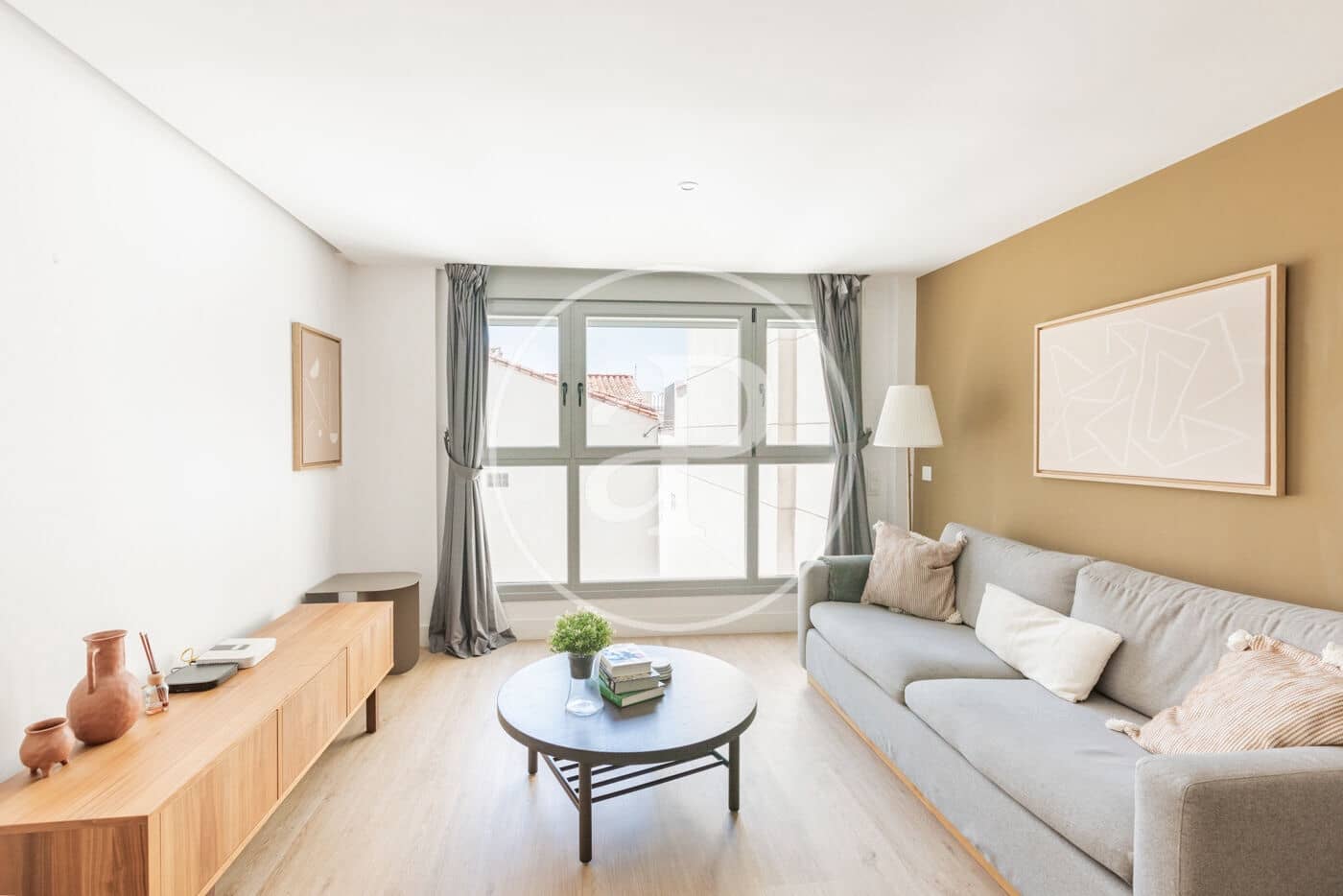 2 soveværelse Lejlighed til leje i Madrid by - € 2.550 (Ref: 9860113)