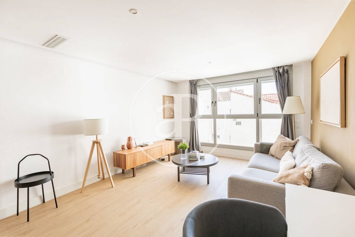 2 soveværelse Lejlighed til leje i Madrid by - € 2.550 (Ref: 9860113)
