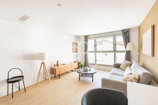 2 soveværelse Lejlighed til leje i Palacio, Madrid by - € 2.550 (Ref: 9860113)