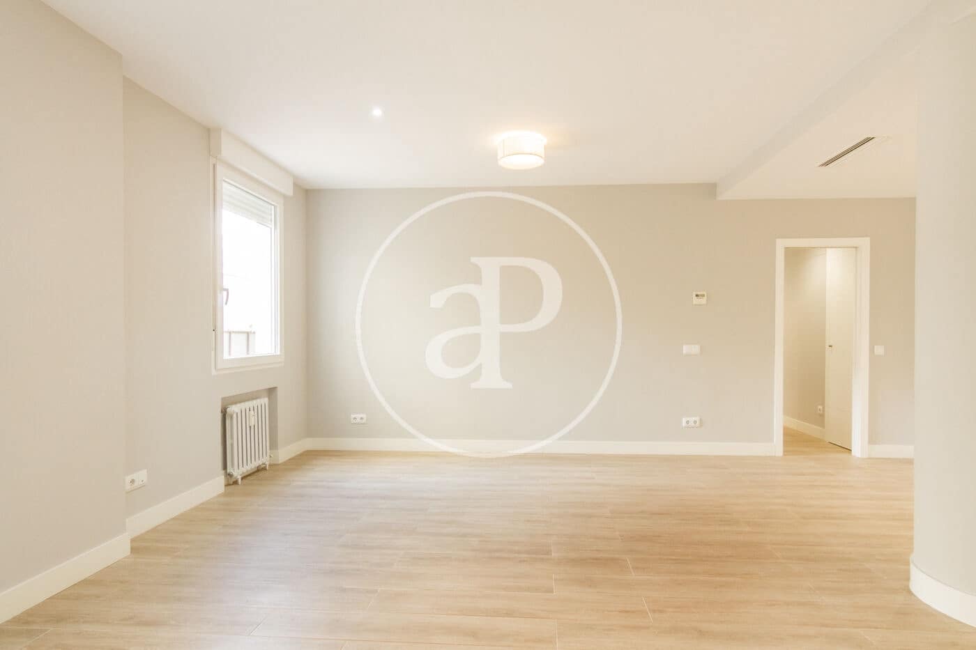3 bedroom Apartment for rent in Madrid city - € 3,200 (Ref: 9860114)