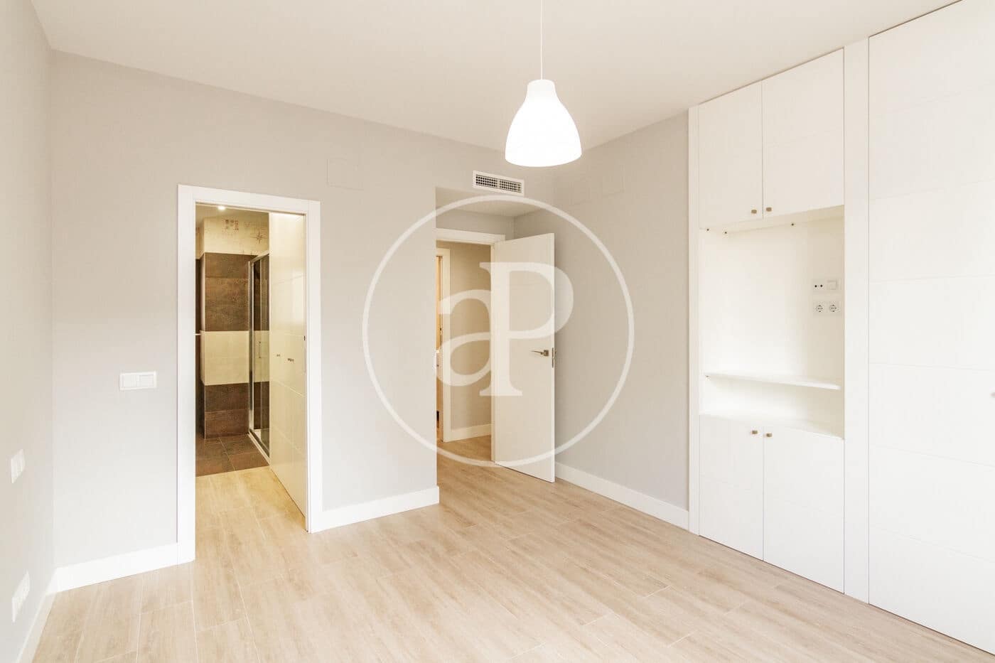 3 bedroom Apartment for rent in Madrid city - € 3,200 (Ref: 9860114)