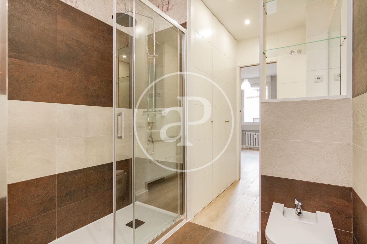 3 bedroom Apartment for rent in Madrid city - € 3,200 (Ref: 9860114)