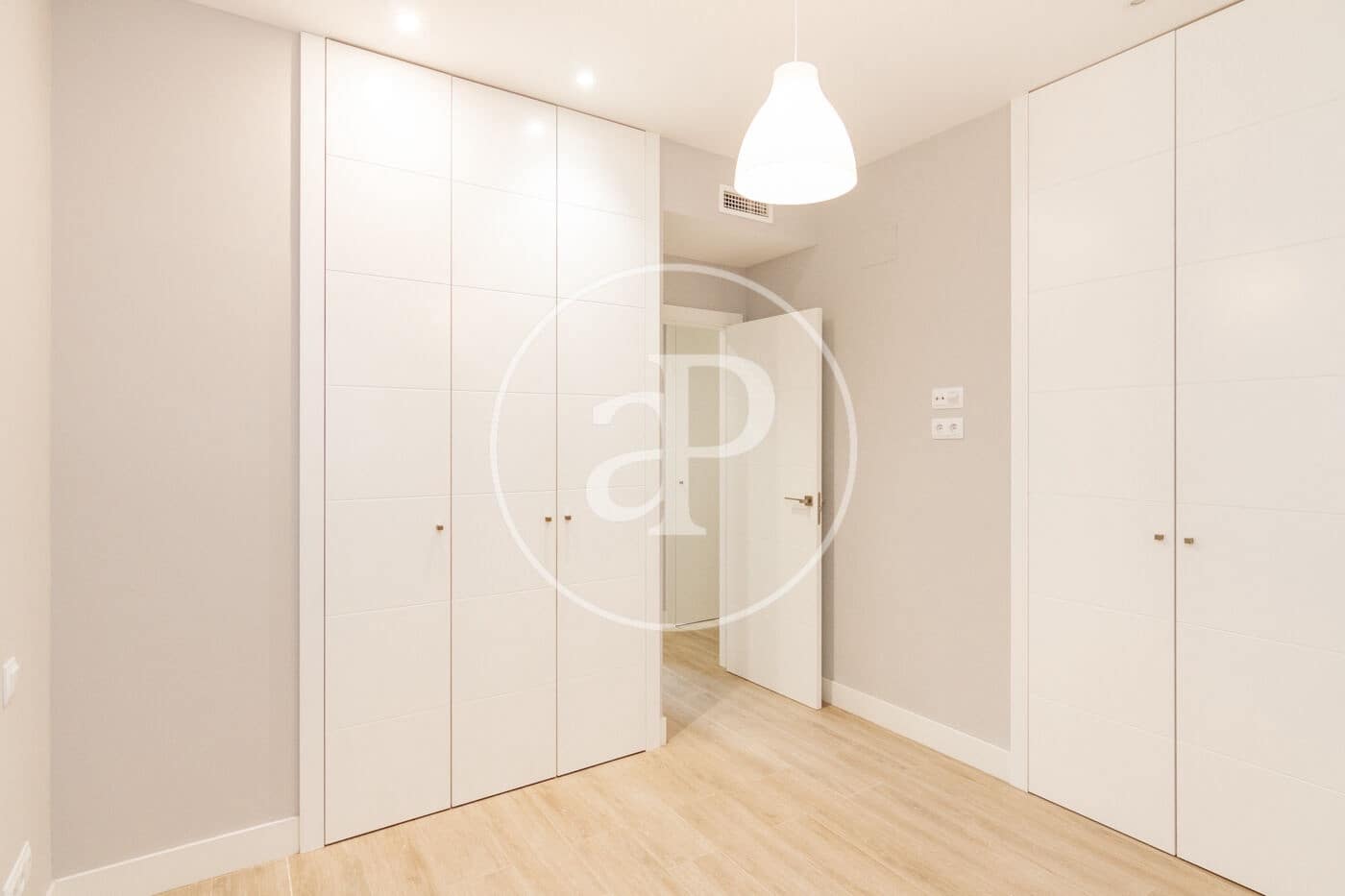 3 bedroom Apartment for rent in Madrid city - € 3,200 (Ref: 9860114)