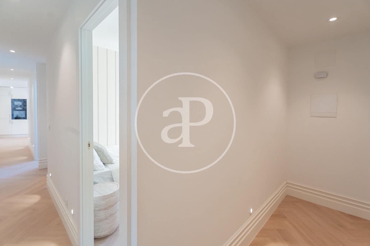2 slaapkamer Penthouse te koop in Madrid stad - € 1.180.000 (Ref: 9860115)