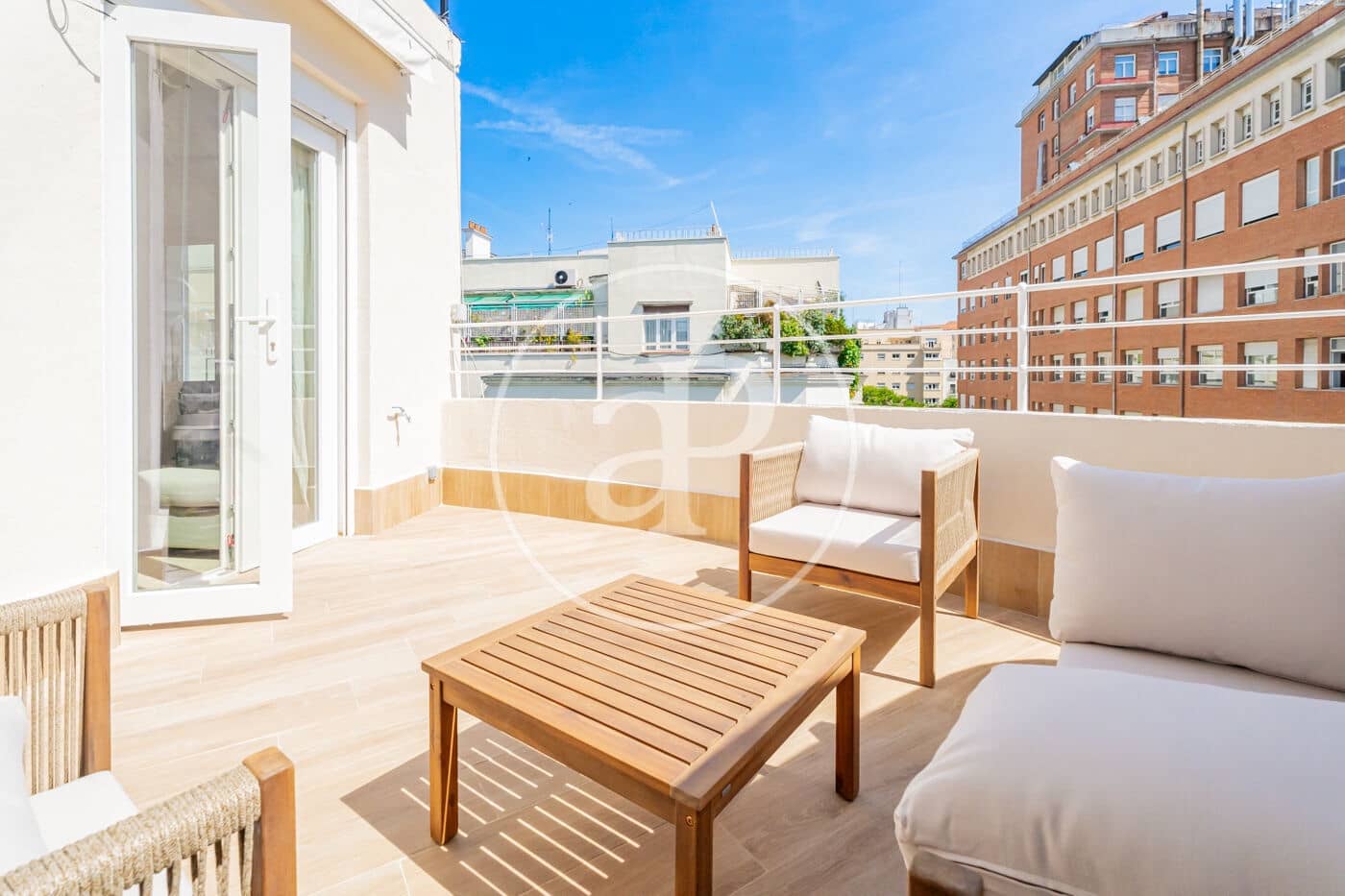 2 slaapkamer Penthouse te koop in Madrid stad - € 1.180.000 (Ref: 9860115)