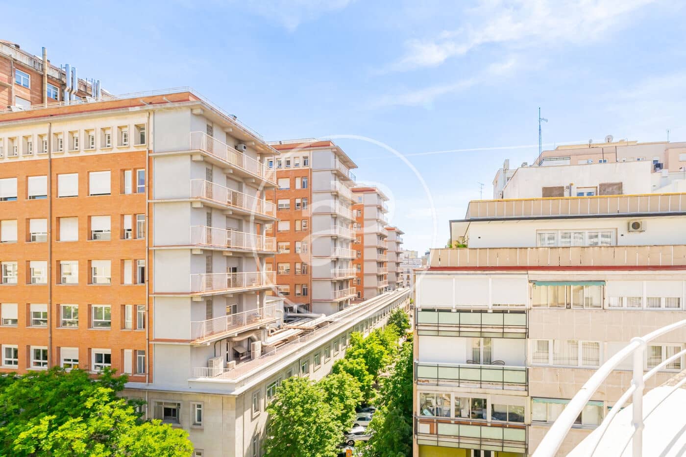 2 slaapkamer Penthouse te koop in Madrid stad - € 1.180.000 (Ref: 9860115)