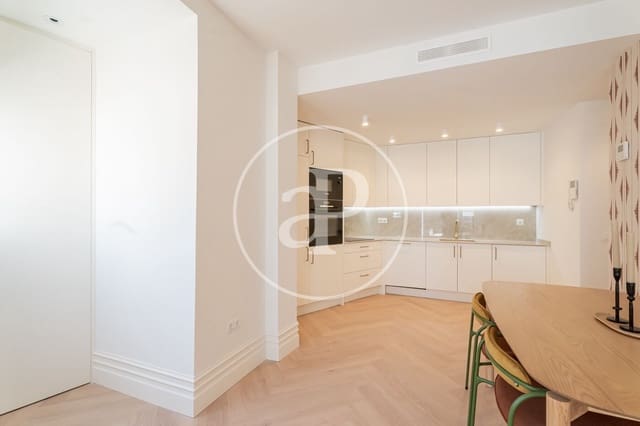 2 soverom Penthouse til salgs i Lista, Madrid by - € 1 180 000 (Ref: 9860115)