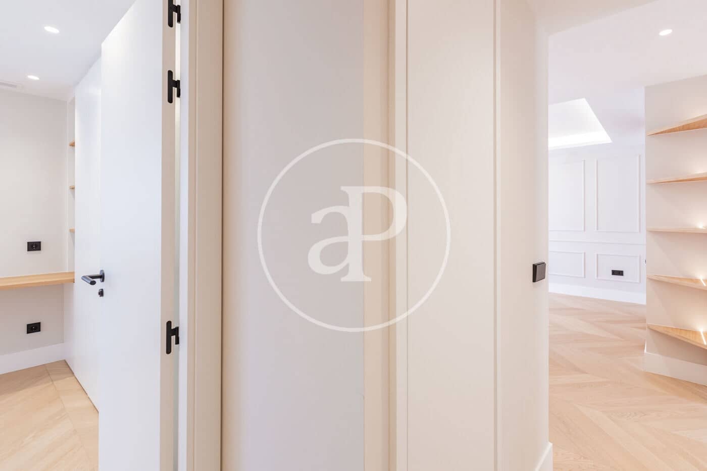 2 quarto Apartamento para venda em Madrid cidade - 1 690 000 € (Ref: 9861877)