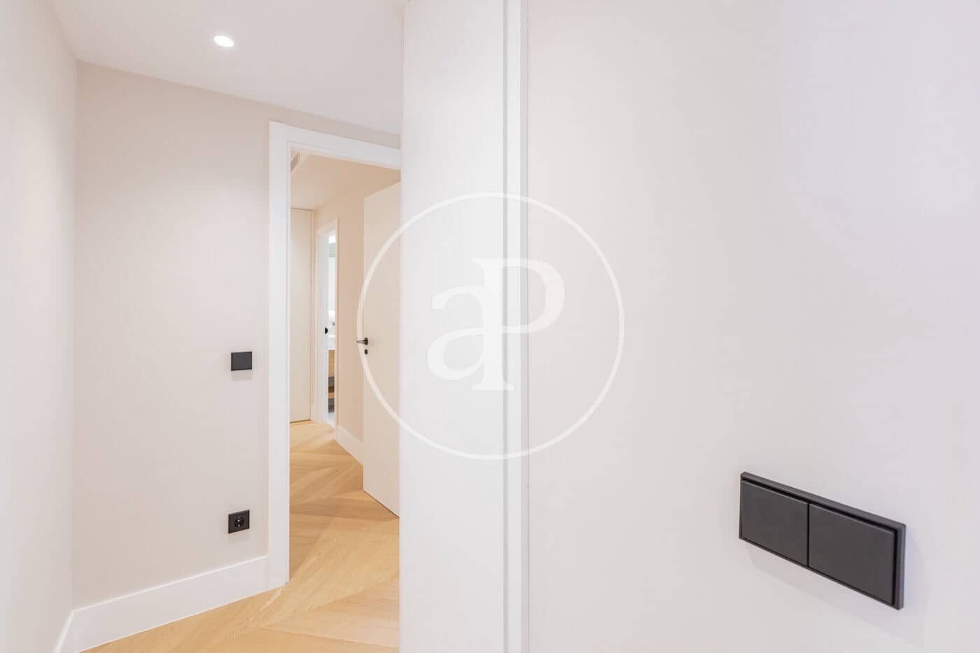 2 quarto Apartamento para venda em Madrid cidade - 1 690 000 € (Ref: 9861877)