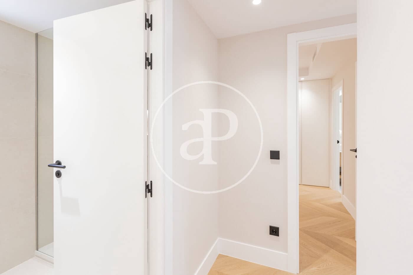 2 quarto Apartamento para venda em Madrid cidade - 1 690 000 € (Ref: 9861877)