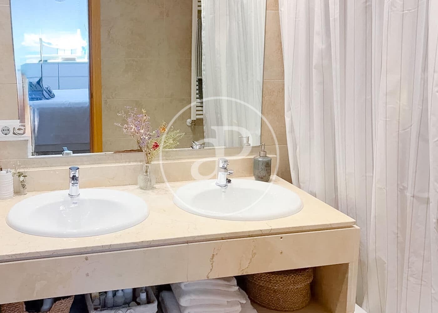 3 soveværelse Lejlighed til salg i Madrid by med swimmingpool - € 768.000 (Ref: 9861878)