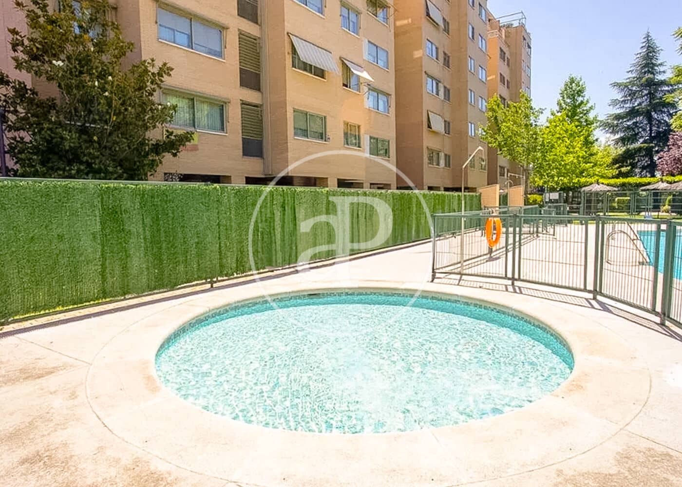 3 soveværelse Lejlighed til salg i Madrid by med swimmingpool - € 768.000 (Ref: 9861878)