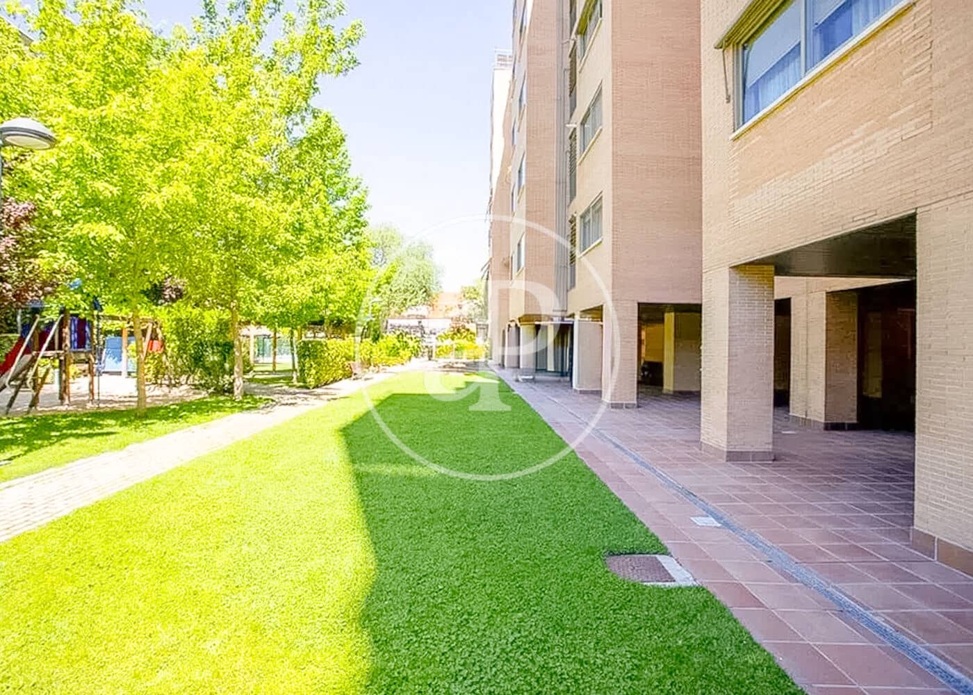 3 soveværelse Lejlighed til salg i Madrid by med swimmingpool - € 768.000 (Ref: 9861878)