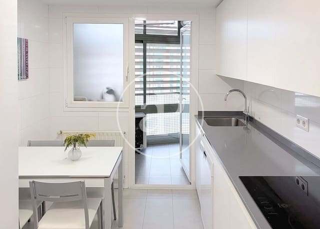 3 soveværelse Lejlighed til salg i Alameda de Osuna, Madrid by med swimmingpool - € 768.000 (Ref: 9861878)